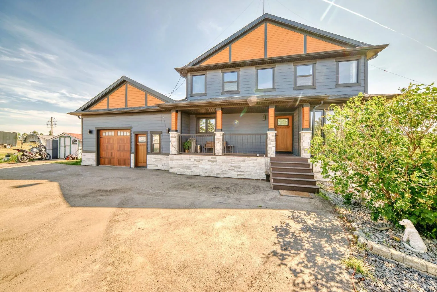 240076 Paradise Meadow Drive, Chestermere