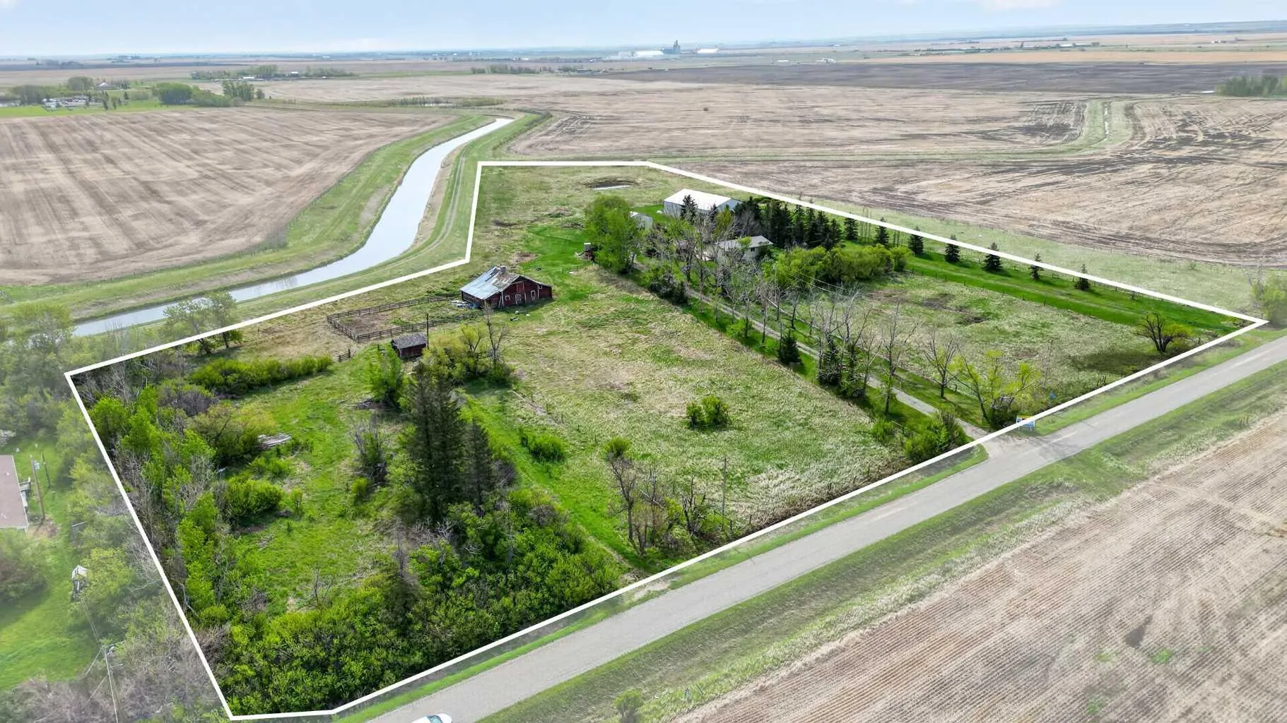 222075 Range Road 264, Wheatland County