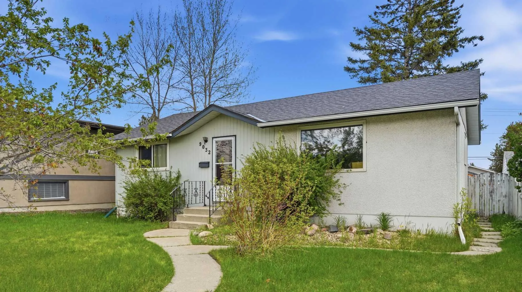 9032 Fairmount Se Drive, Calgary