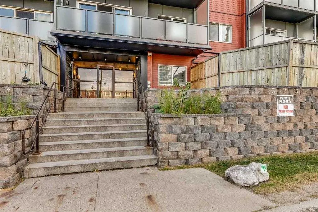 335 Garry Ne Crescent Unit 104, Calgary