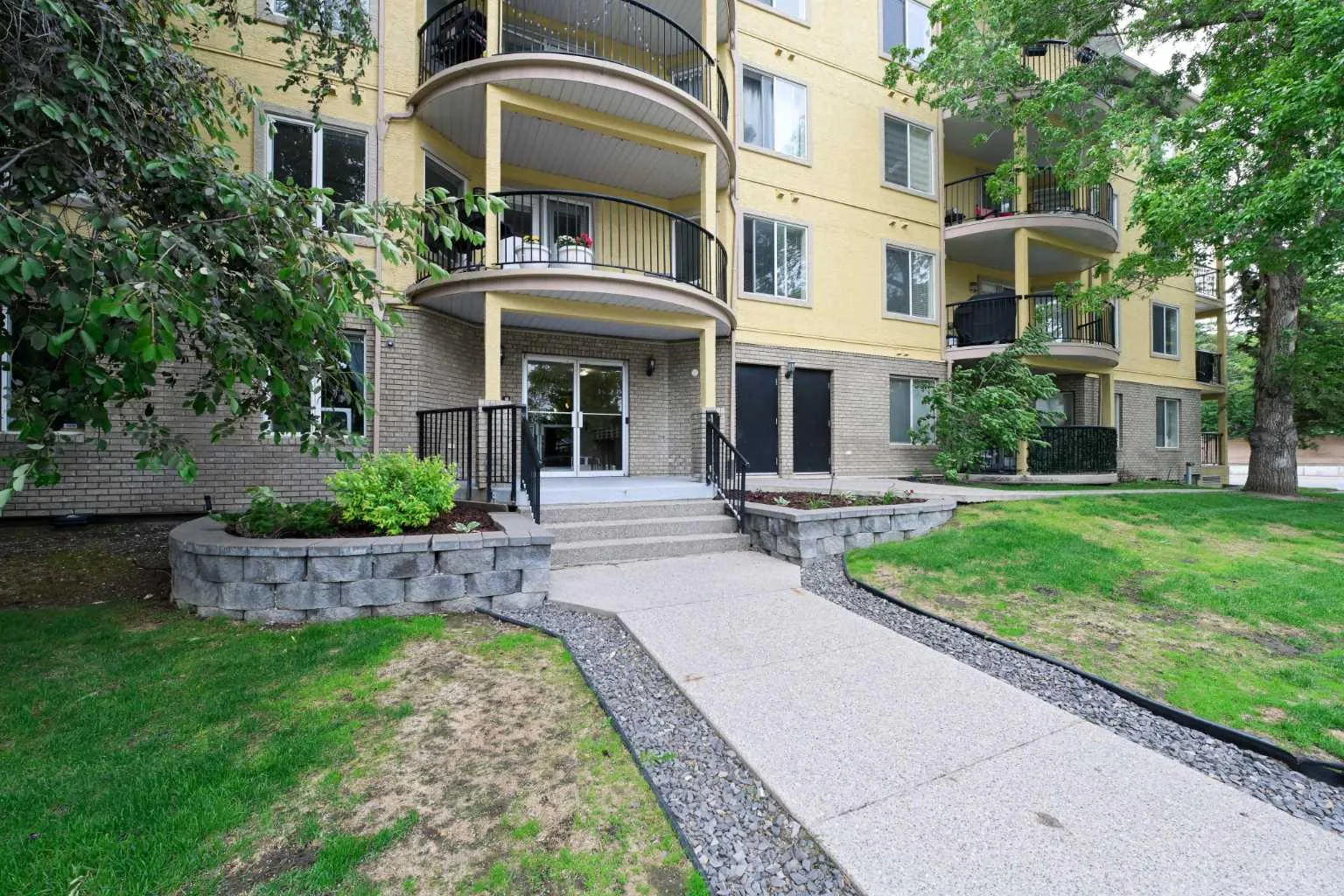 735 56 Sw Avenue Unit 306, Calgary
