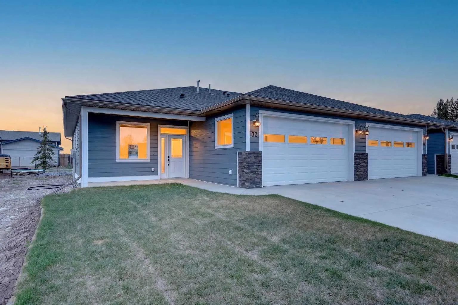 610 4 Sw Avenue Unit 32, Sundre