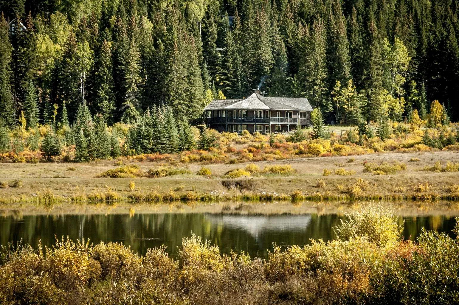 1 Moose Hollow, Foothills County