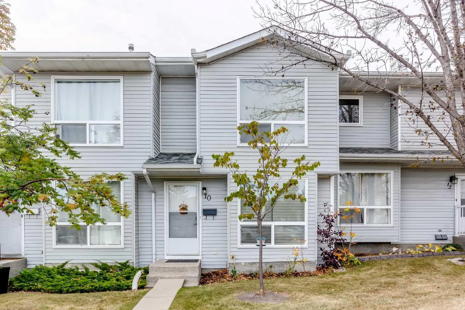 10 Deerfield Se Green, Calgary