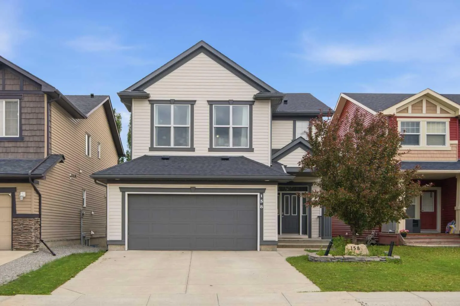 158 Silverado Bank Sw Circle, Calgary
