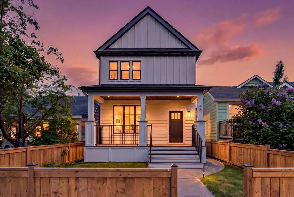 45 25 Sw Avenue, Calgary