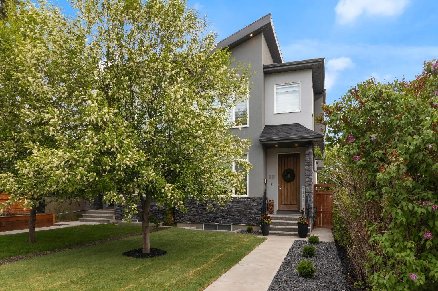 1412 41 Sw Street, Calgary