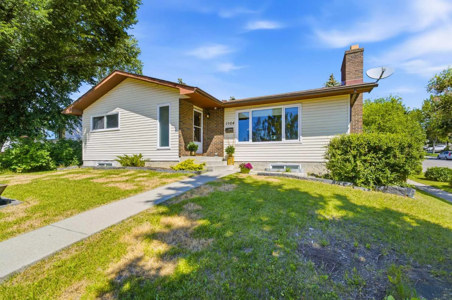 7304 Silver Springs Nw Road, Calgary