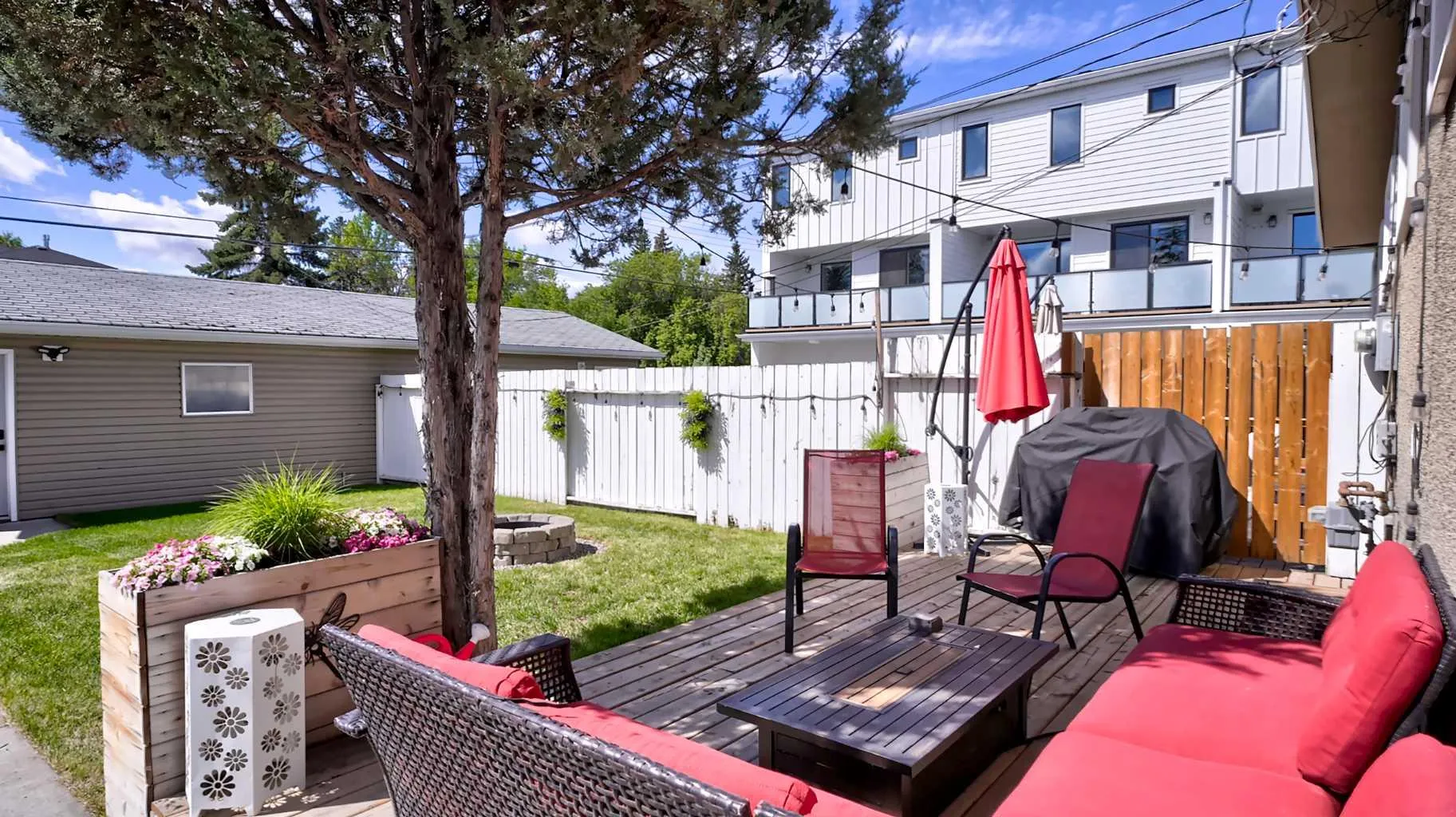 2037 50 Sw Avenue, Calgary