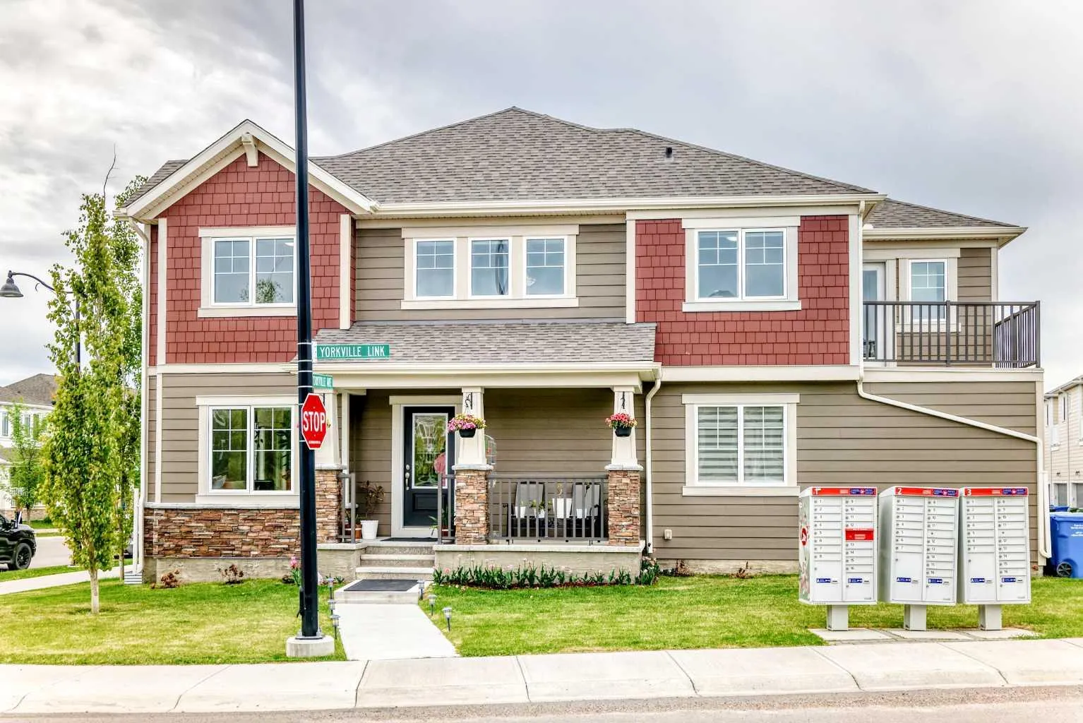 8 Yorkville Sw Link, Calgary