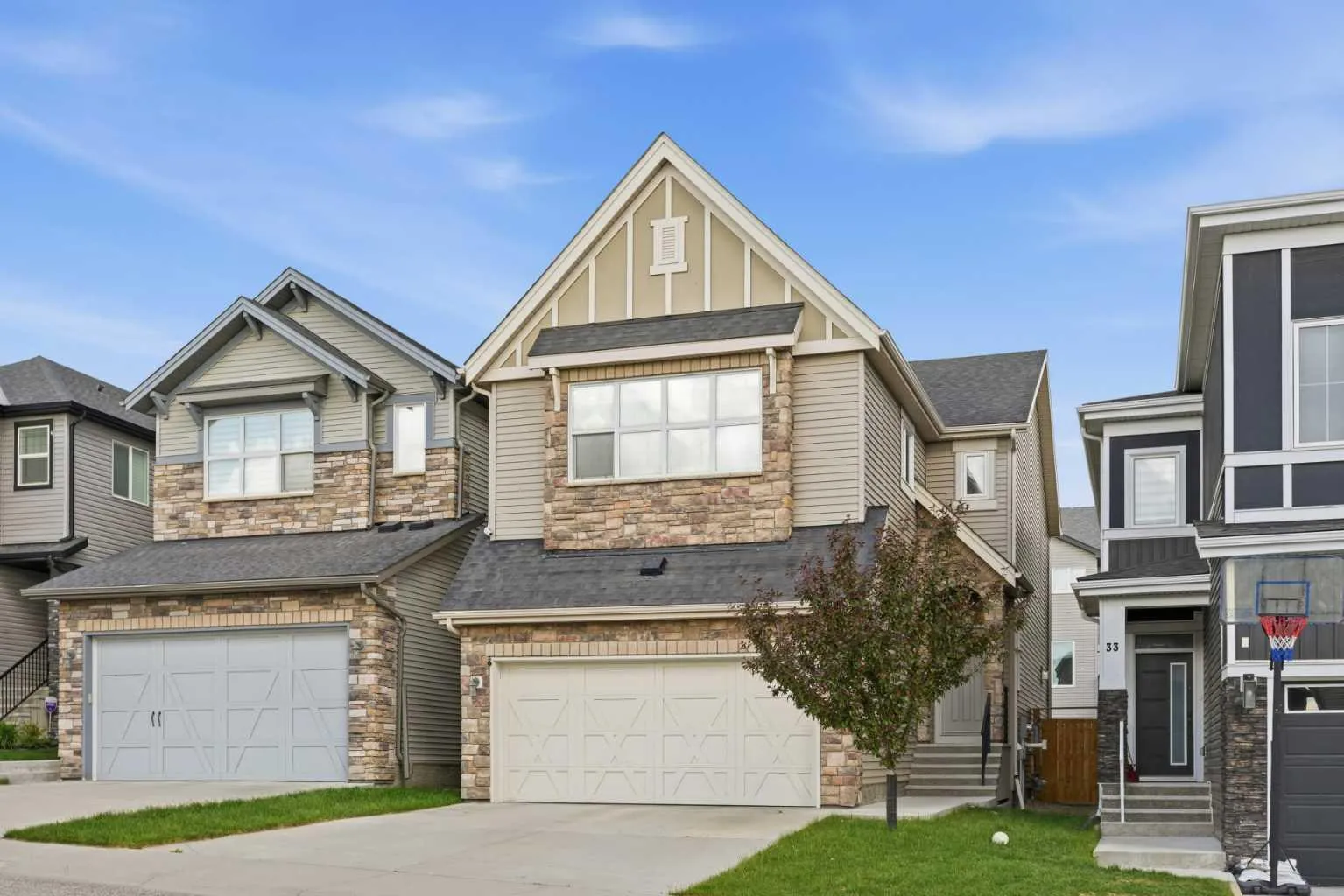 37 Nolanhurst Nw Crescent, Calgary