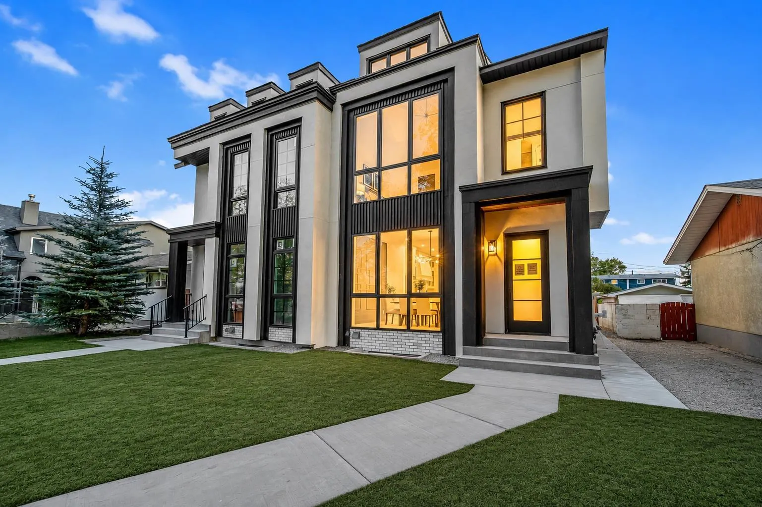 2437 52 Sw Avenue, Calgary