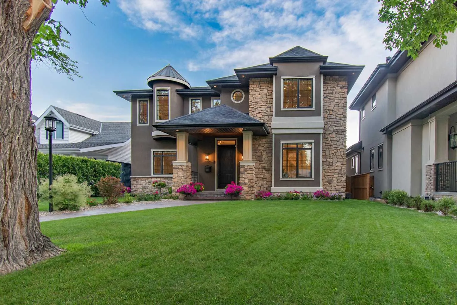 1318 Windsor Nw Street, Calgary