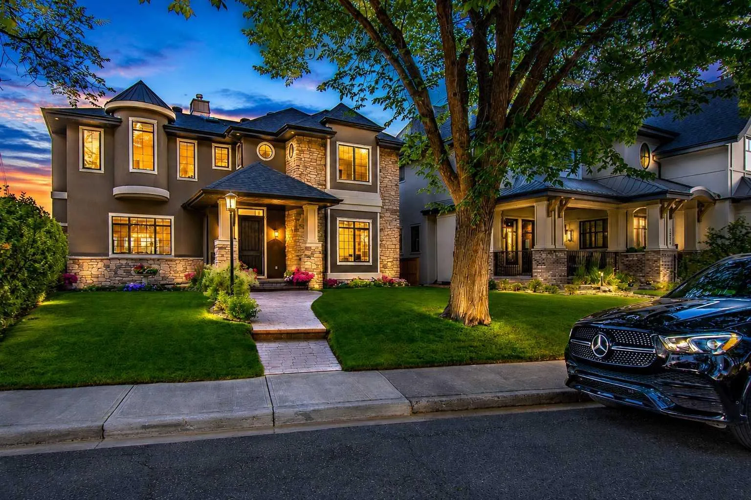 1318 Windsor Nw Street, Calgary
