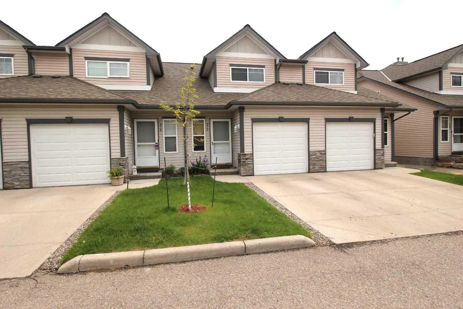 215 Millview Sw Green, Calgary