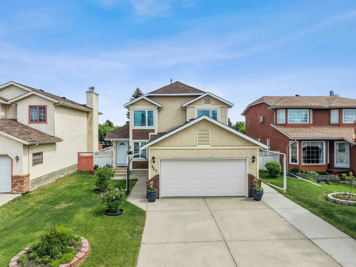 957 Applewood Se Drive, Calgary