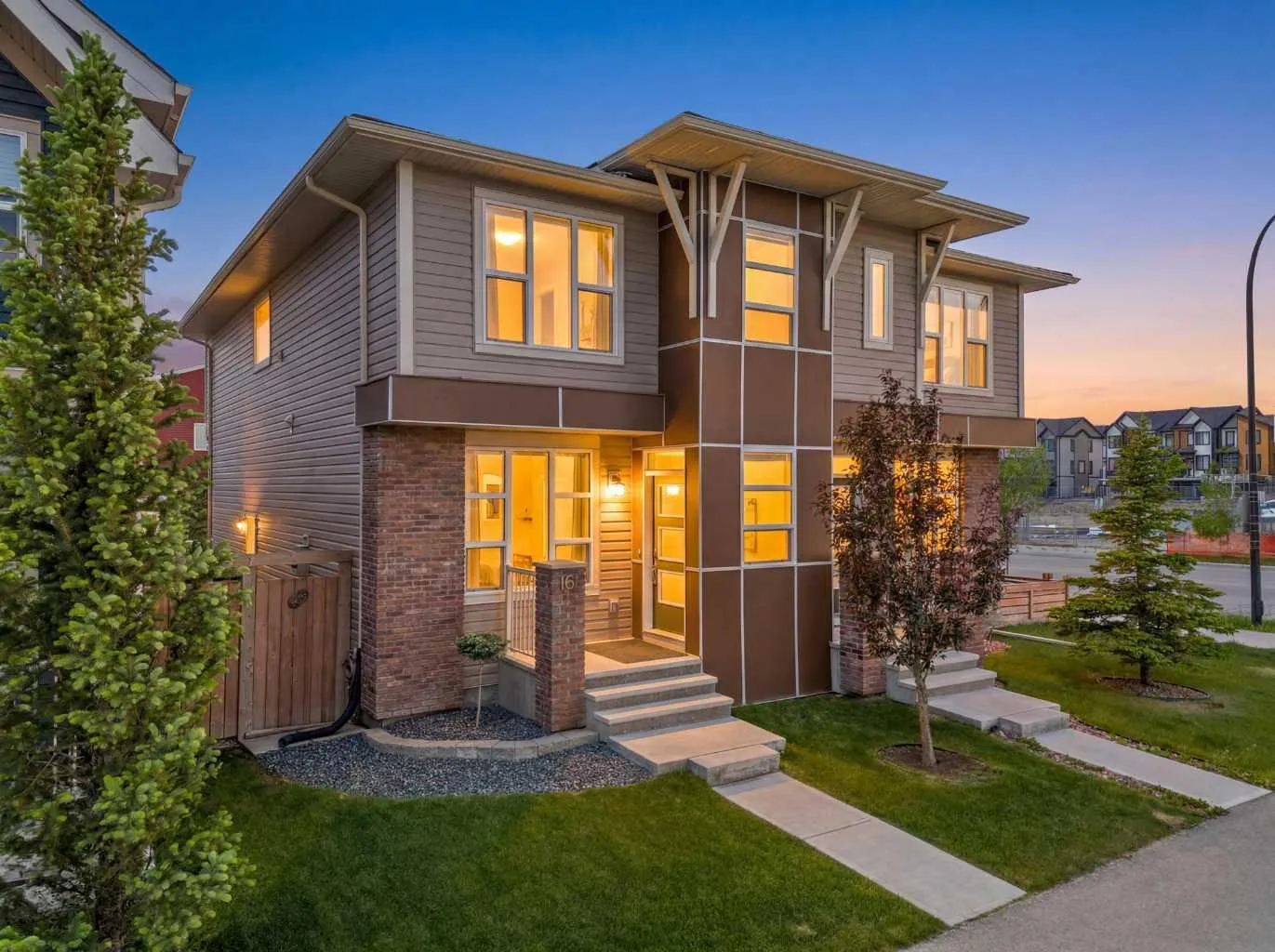 161 Livingston Ne View, Calgary