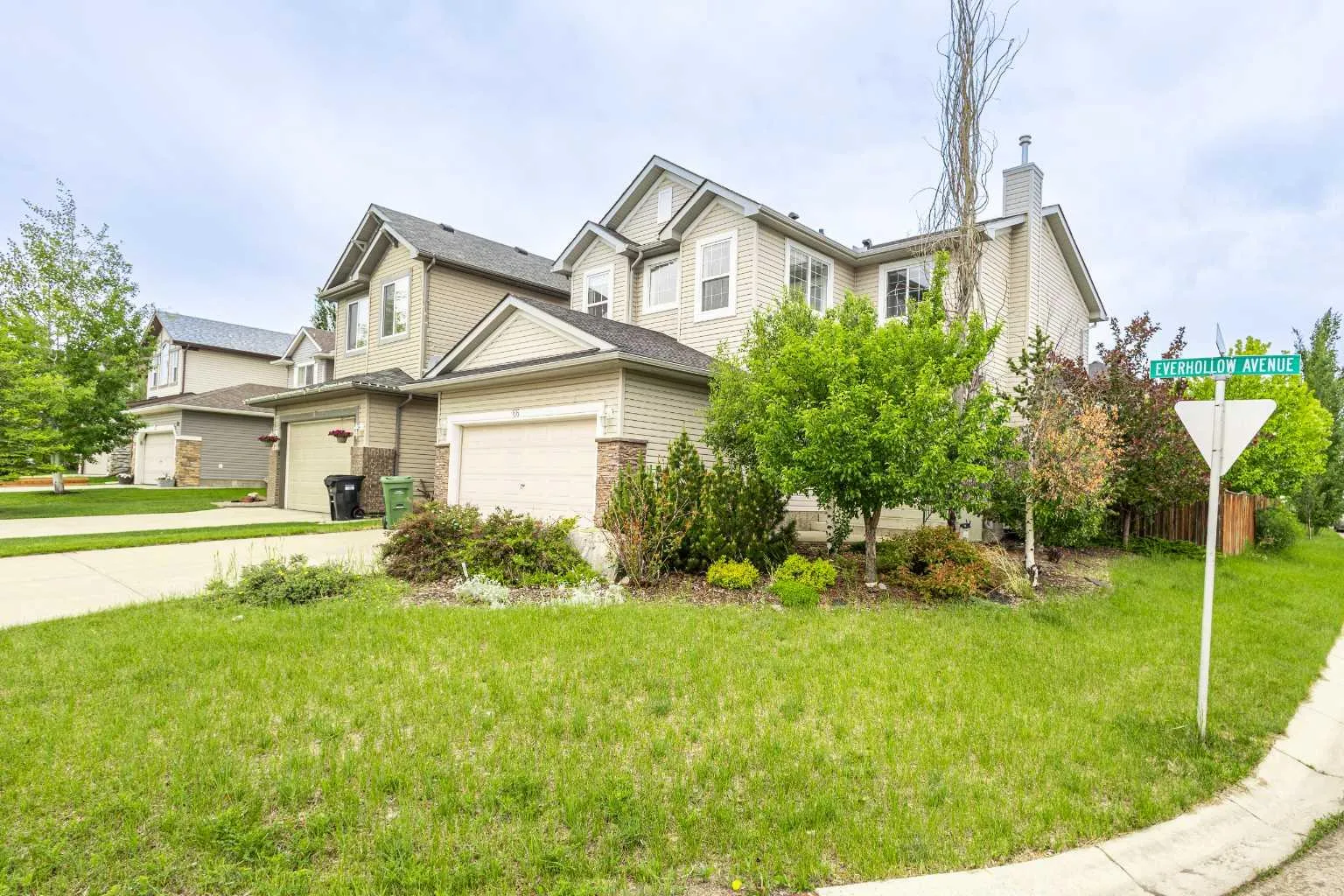 66 Everhollow Sw Avenue, Calgary