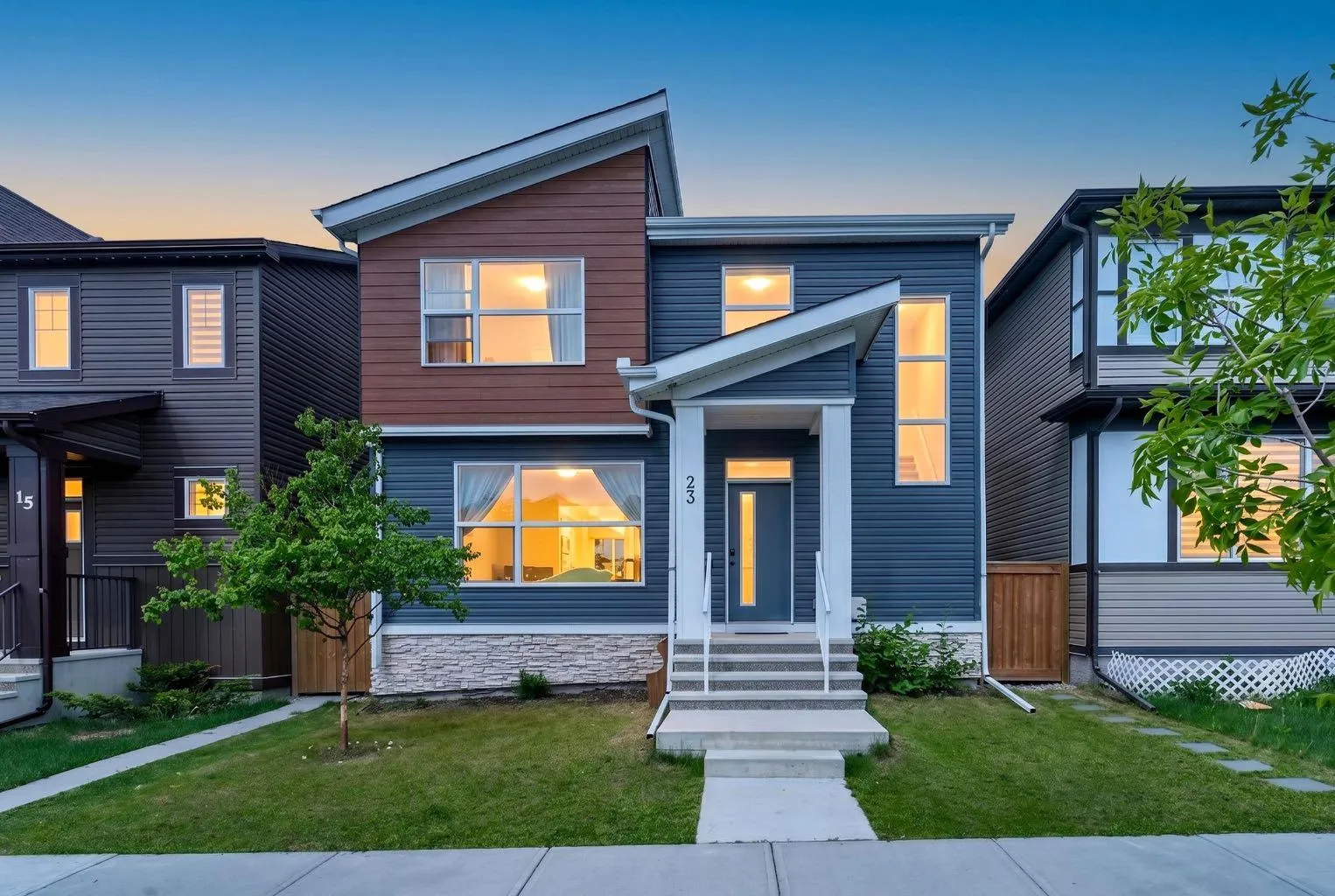23 Lucas Nw Boulevard, Calgary