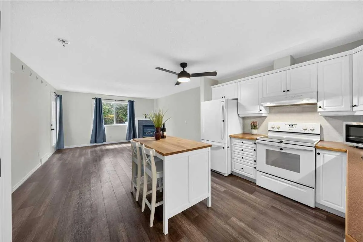 6148 Bowness Nw Road Unit 202, Calgary