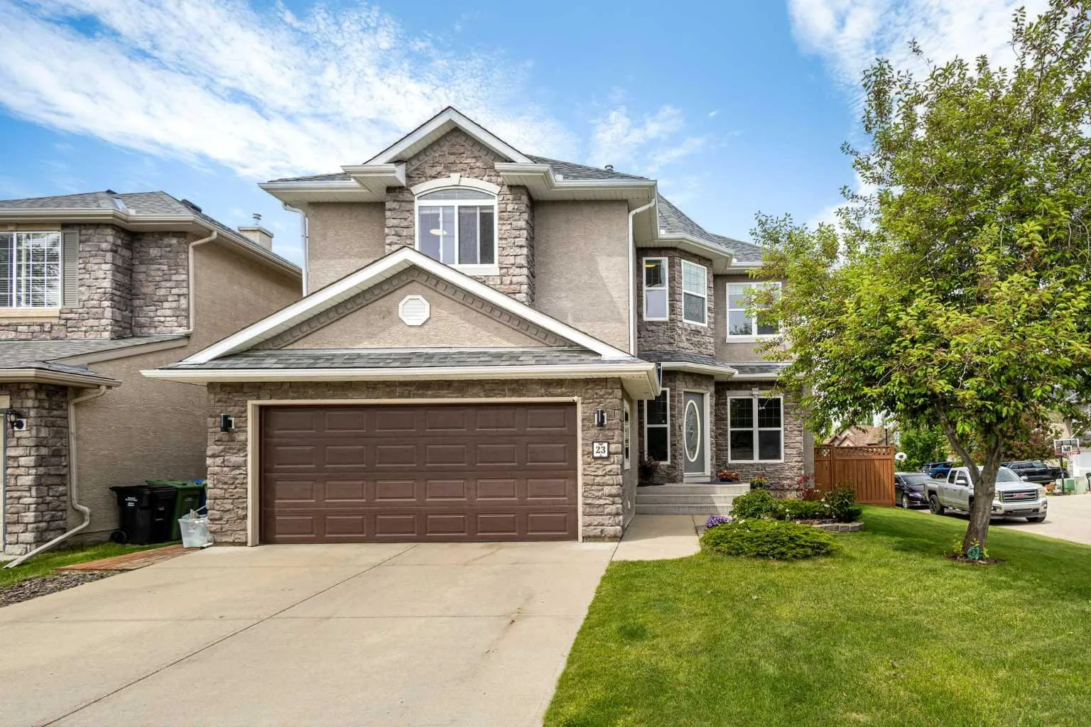 23 Strathlea Sw Crescent, Calgary