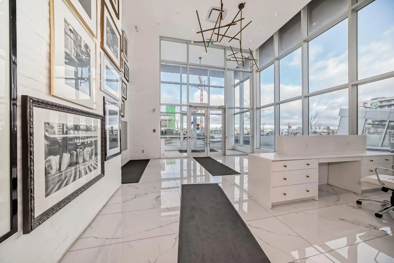 8505 Broadcast Sw Avenue Unit 114, Calgary