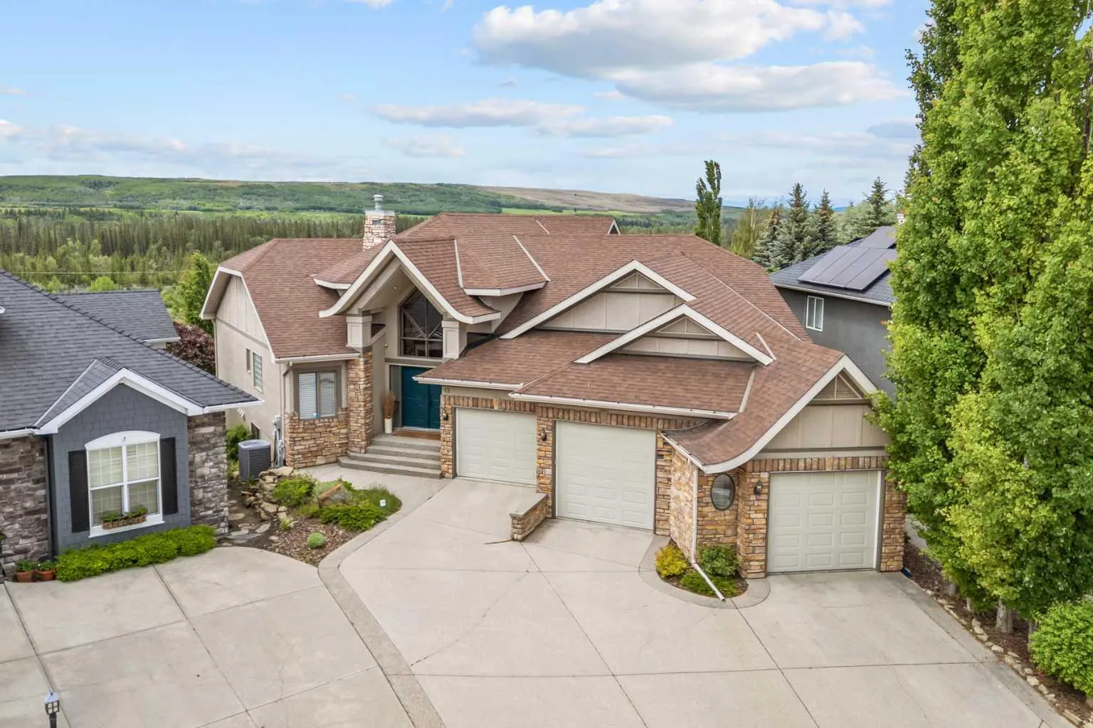 13 Discovery Sw Rise, Calgary