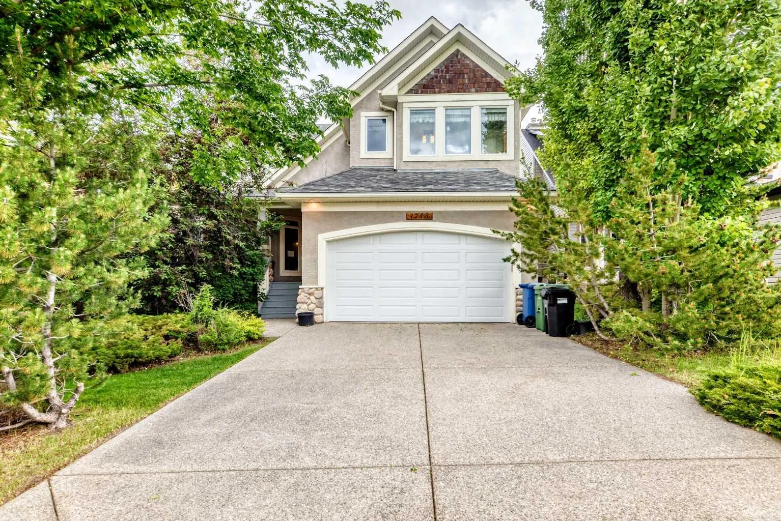 1748 Hidden Creek Nw Way, Calgary