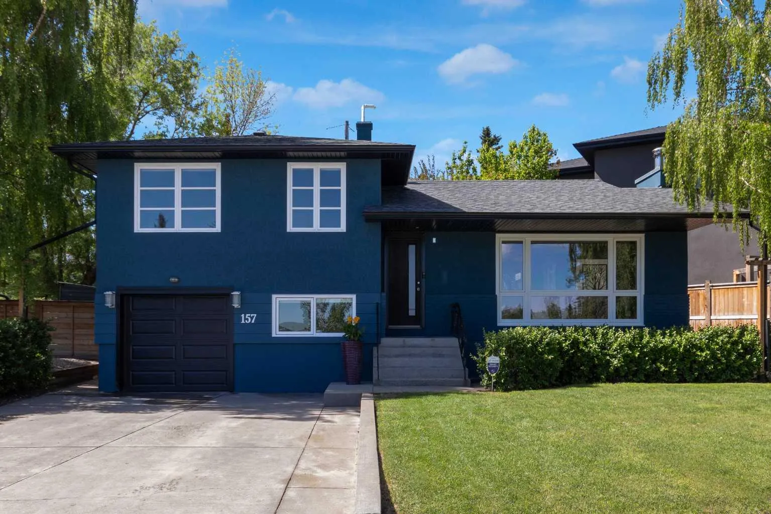157 Wildwood Sw Drive, Calgary