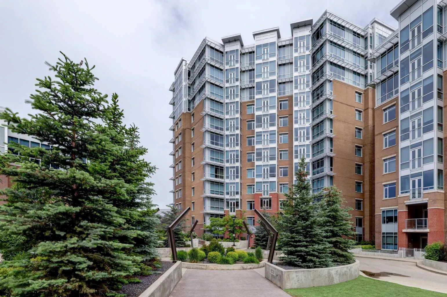 16 Varsity Estates Nw Circle Unit 206, Calgary