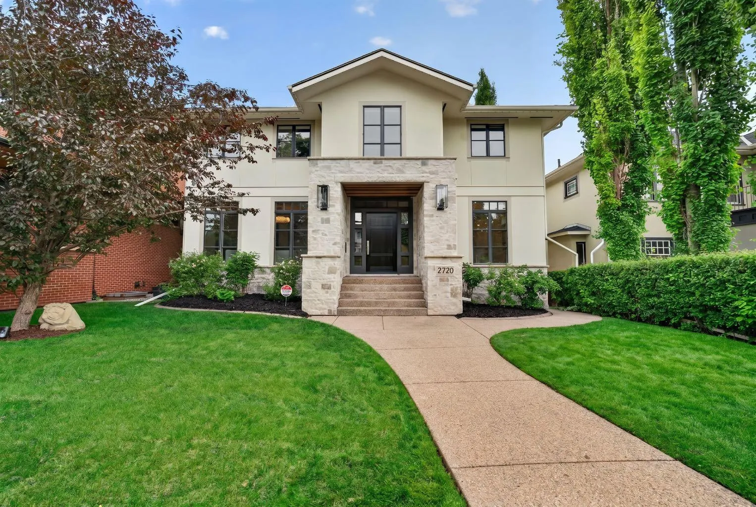 2720 10 Sw Street, Calgary