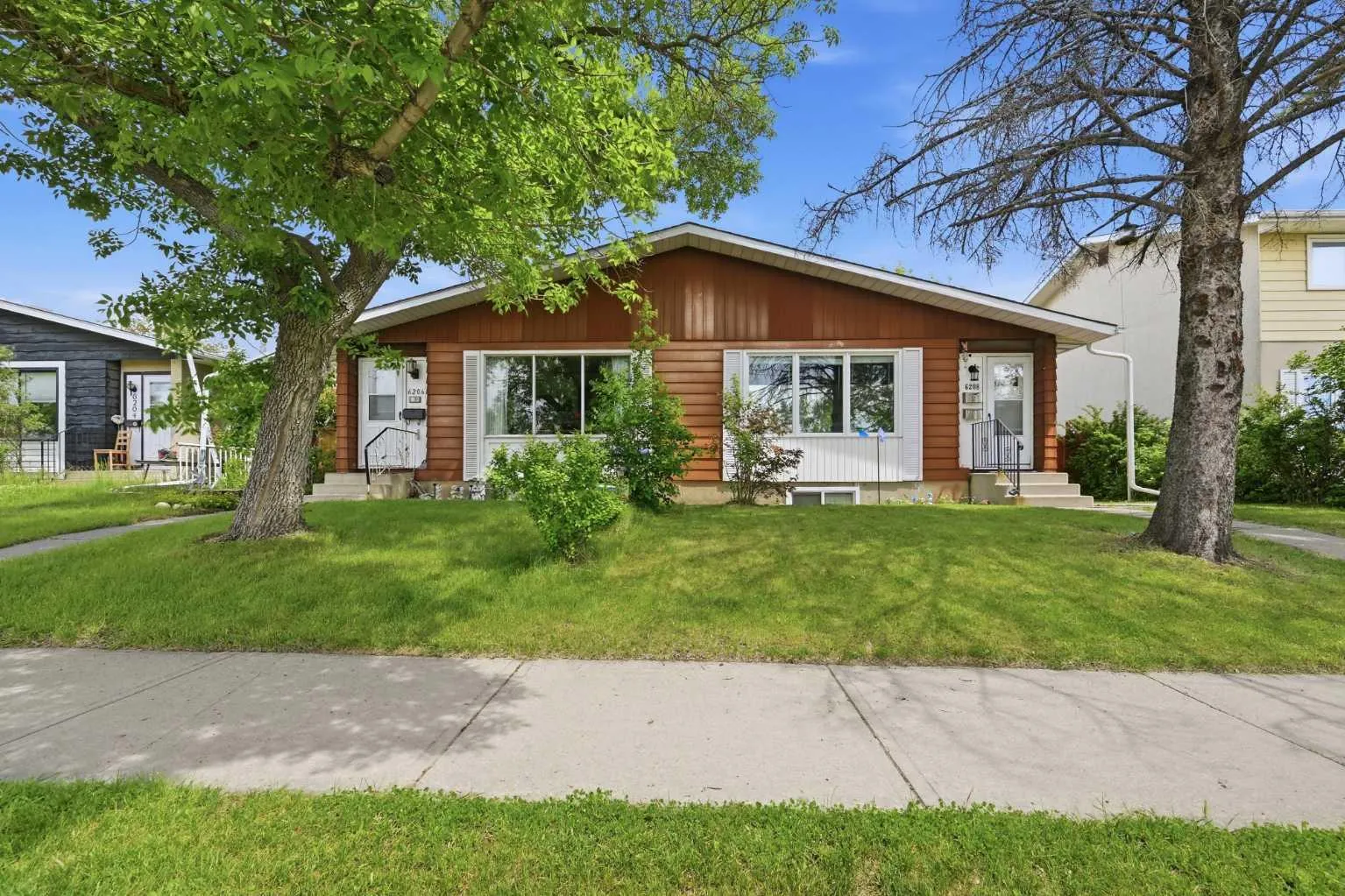 6208 37 Sw Street, Calgary