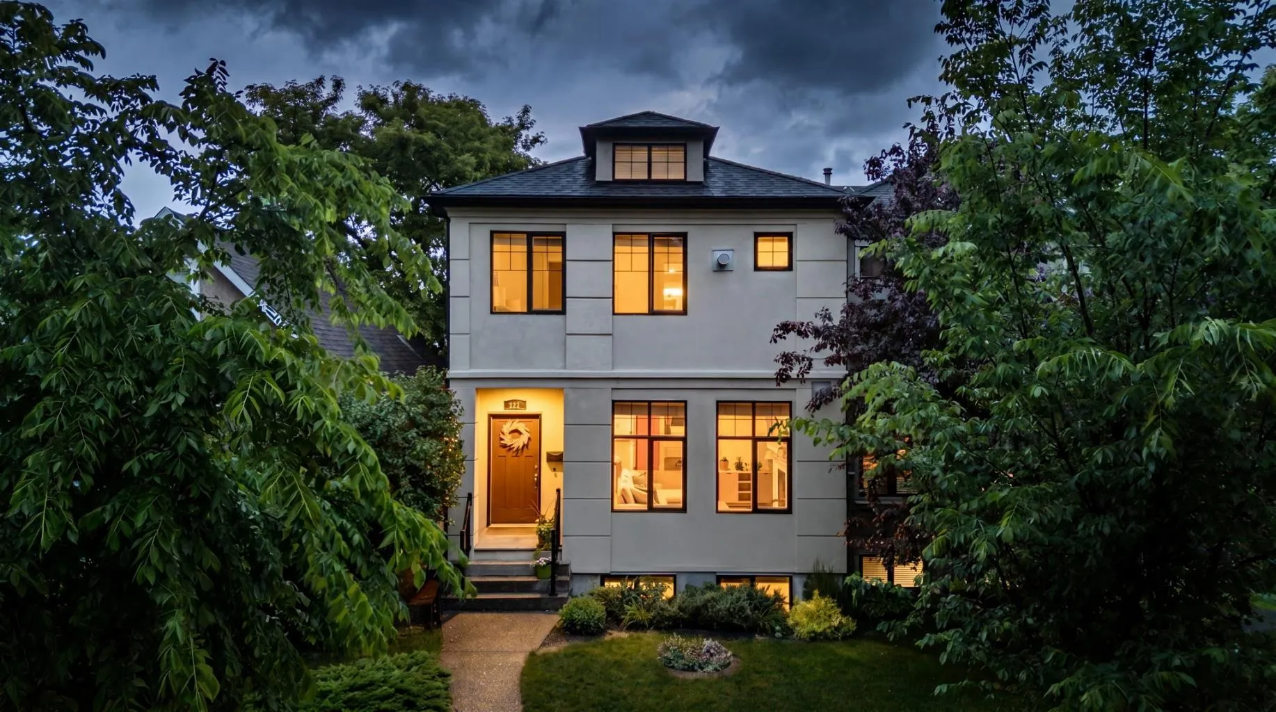 612 19 Nw Avenue, Calgary