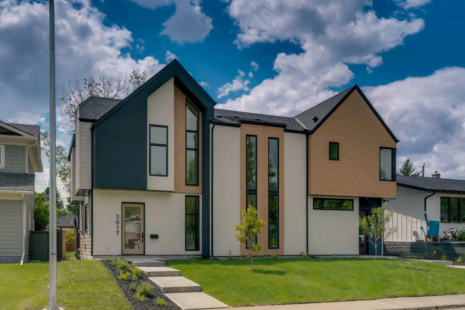 3917 23 Sw Avenue, Calgary