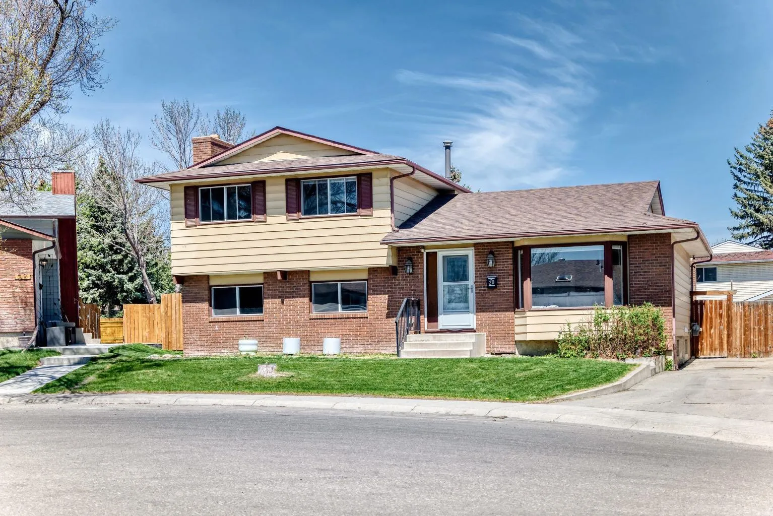 28 Rundlelawn Ne Place, Calgary