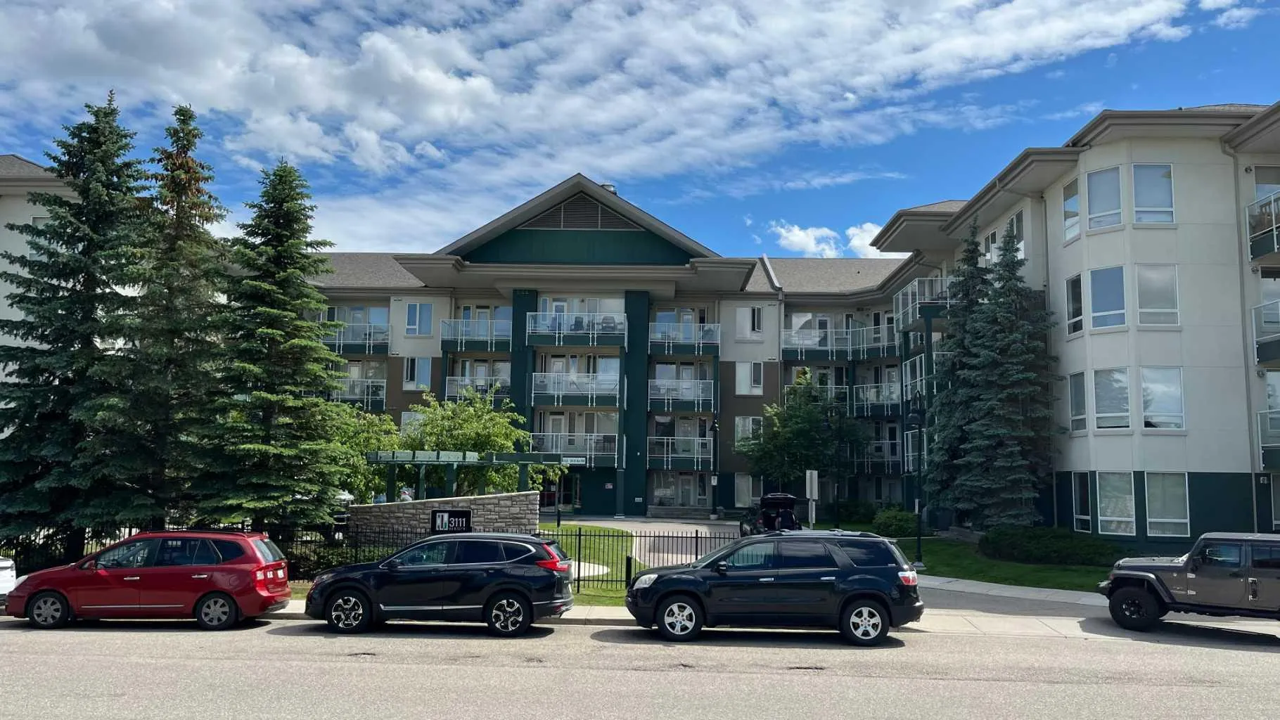 3111 34 Nw Avenue Unit 203, Calgary