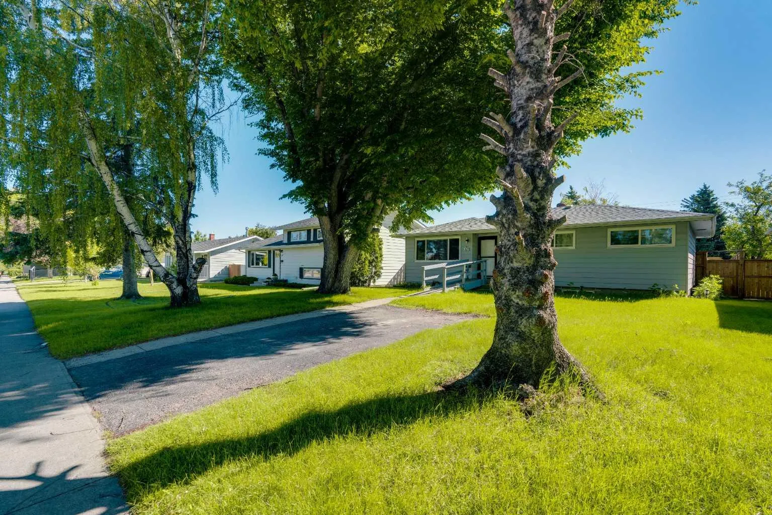 52 Fay Se Road, Calgary