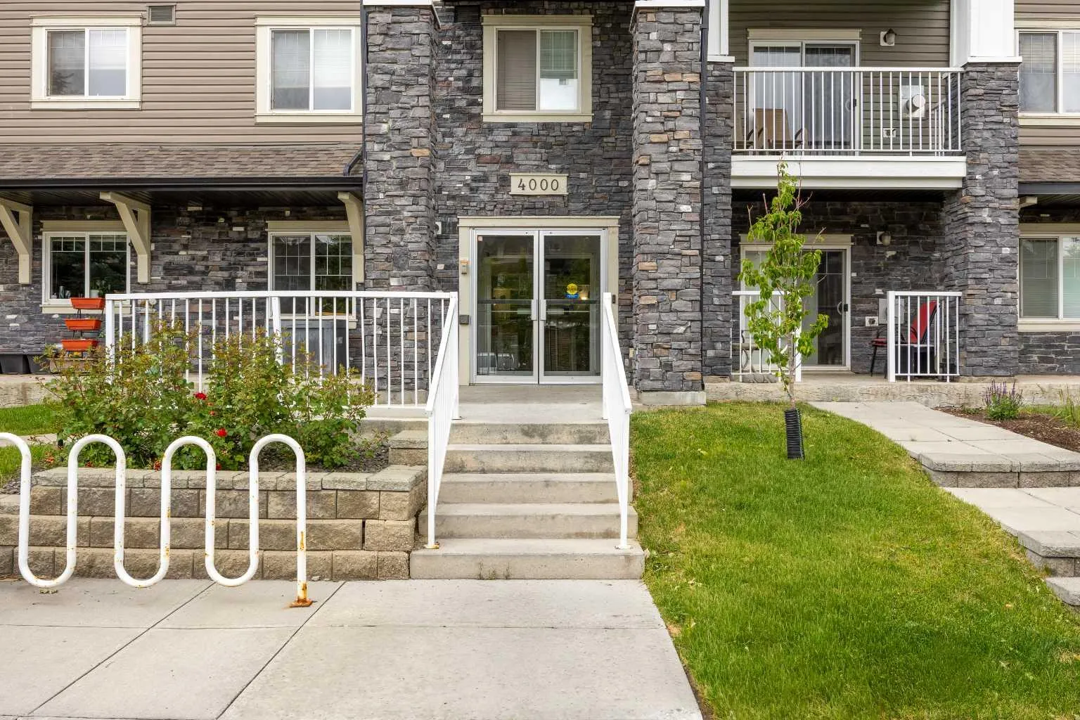 115 Prestwick Se Villas Unit 4113, Calgary