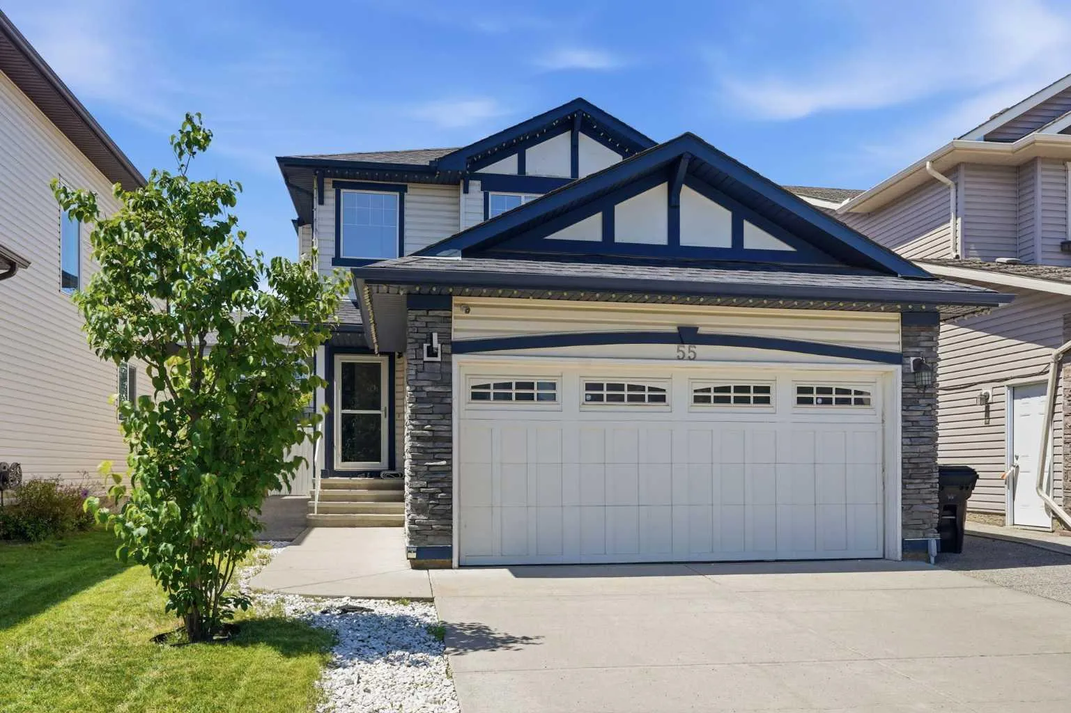 55 New Brighton Se Drive, Calgary