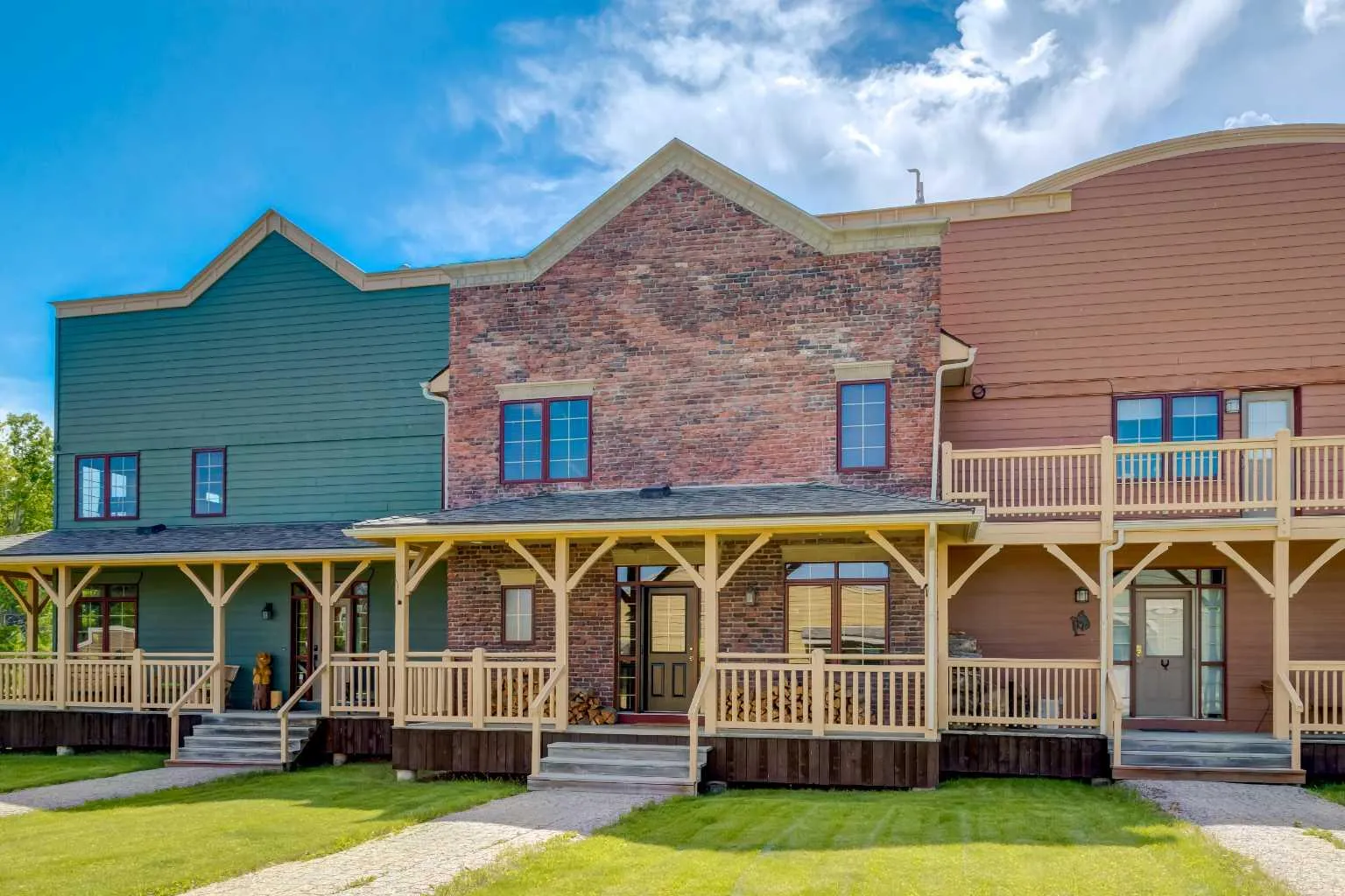 59 Cowboy Trail, Foothills County