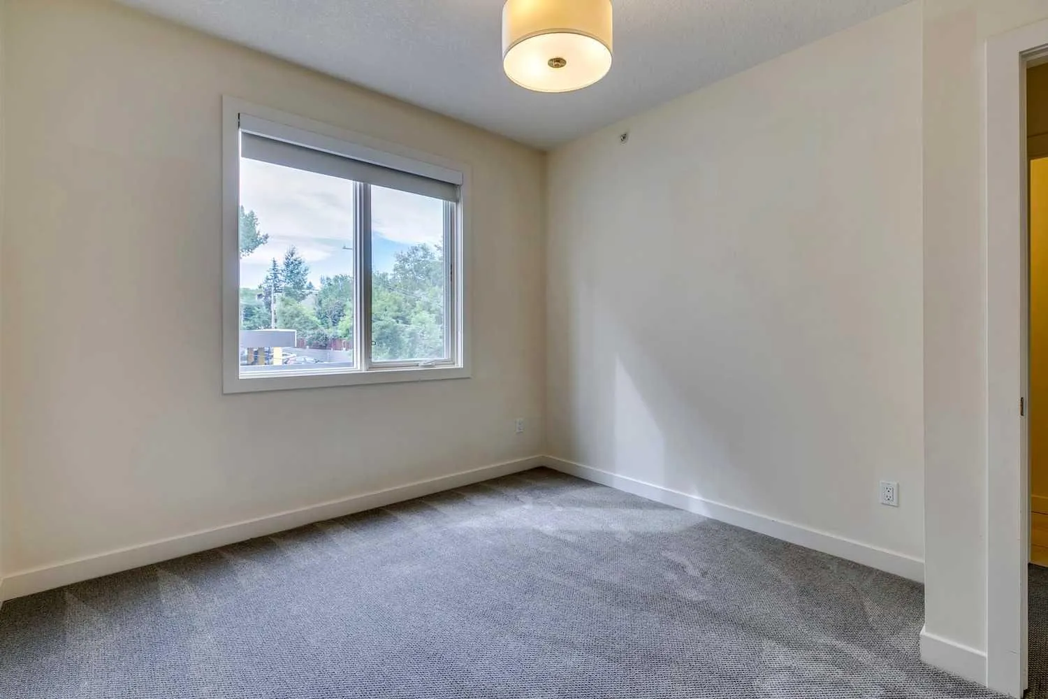 2101 17 Sw Street Unit 4, Calgary