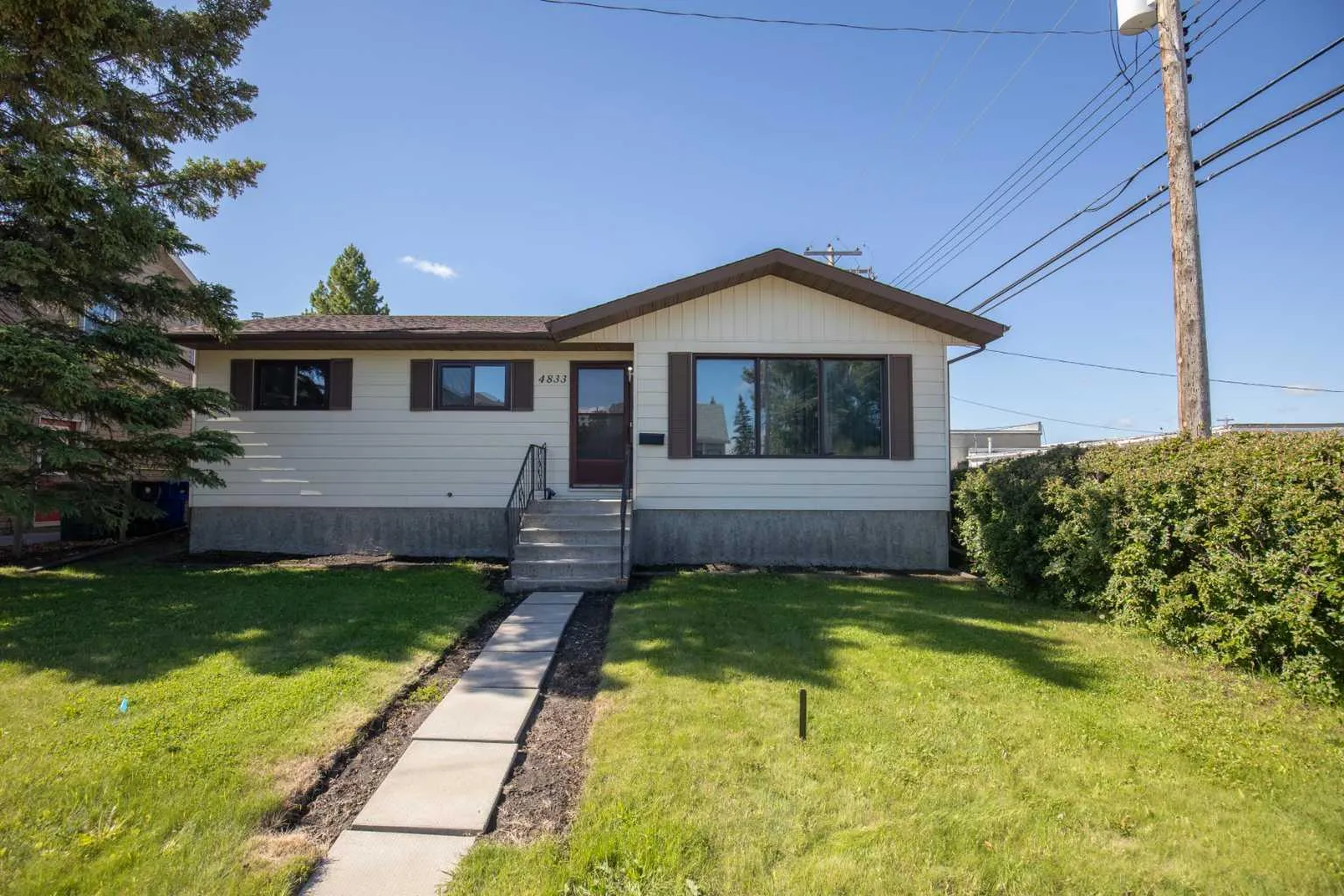 4833 49 Street, Olds