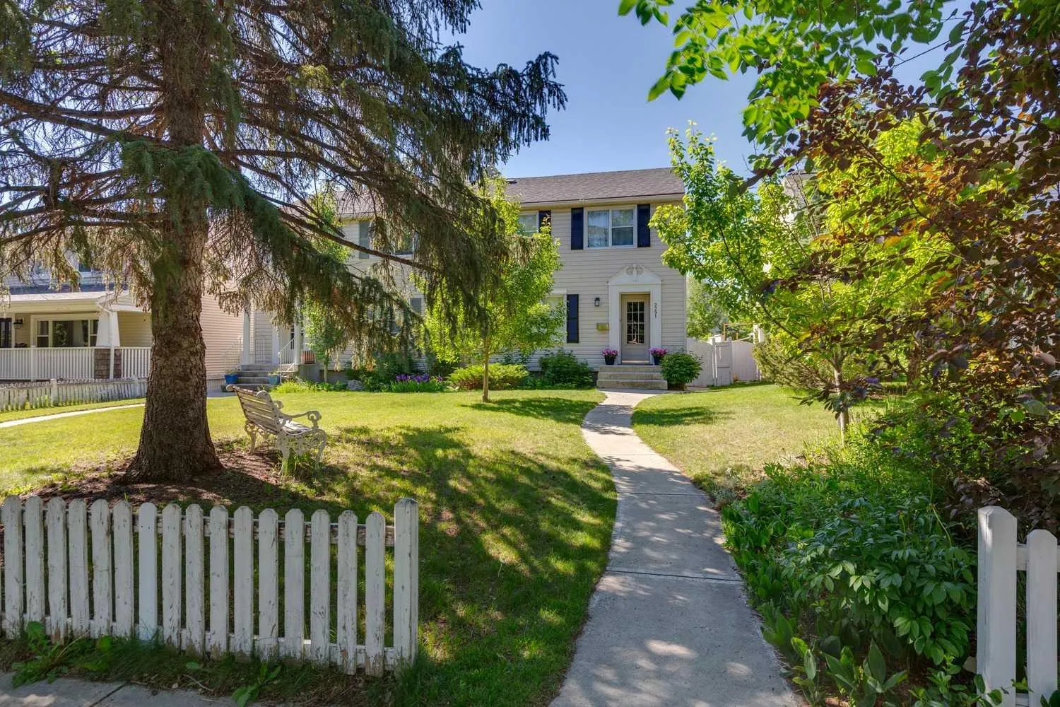 2291 Flanders Sw Avenue, Calgary
