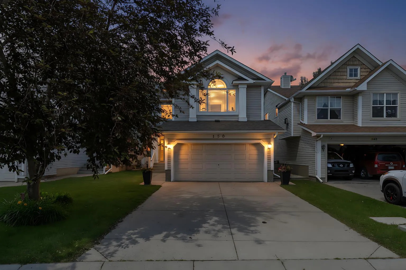 150 River Rock Se Place, Calgary