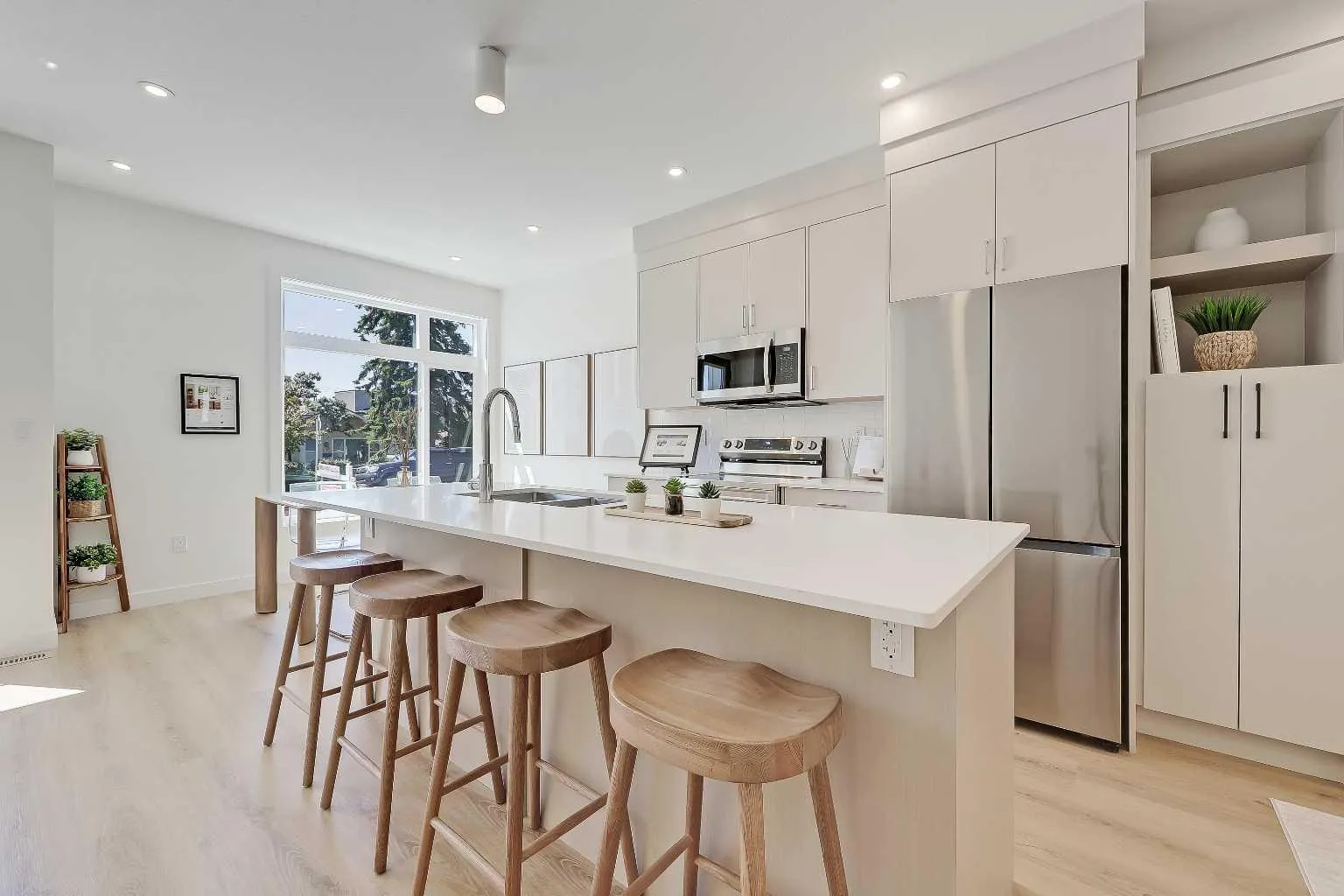 828 8 Ne Avenue Unit 2, Calgary
