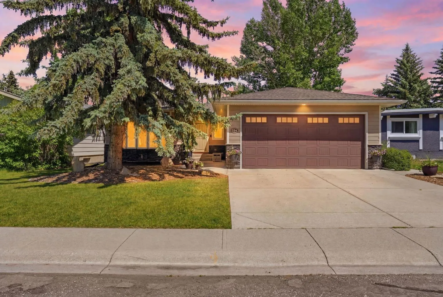 124 Cantrell Sw Place, Calgary