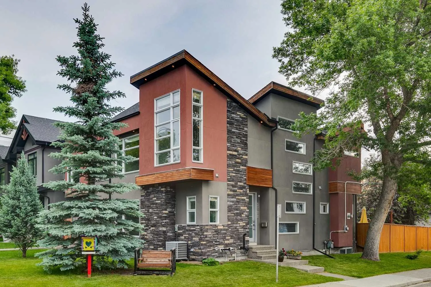 3722 7 Nw Avenue, Calgary