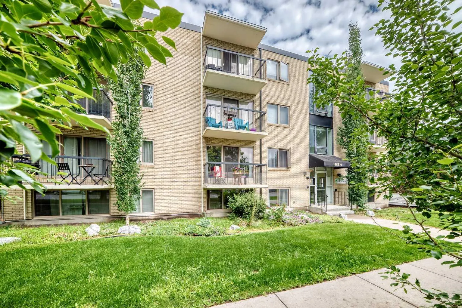 824 4 Nw Avenue Unit 102, Calgary