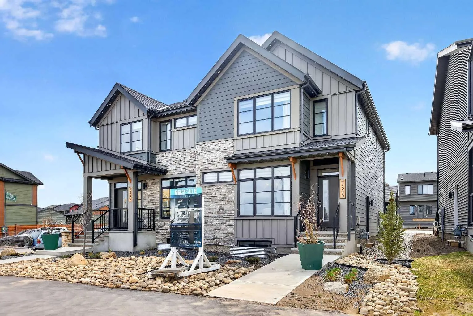 7079 Rangeview Se Avenue, Calgary