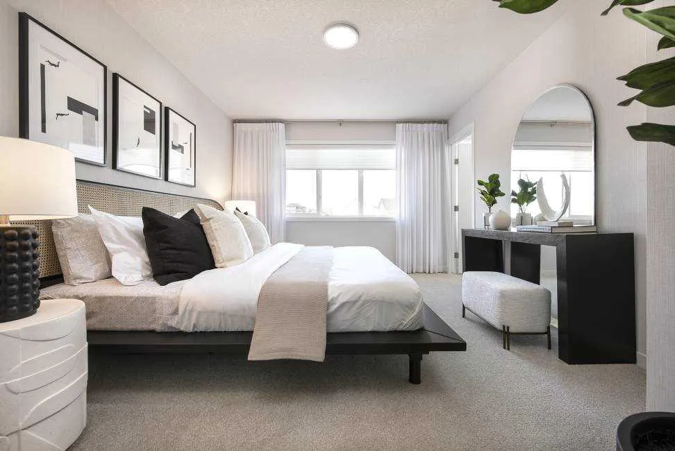 19767 45 Se Street, Calgary
